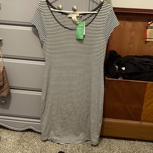 H&M dress never been worn. Size large